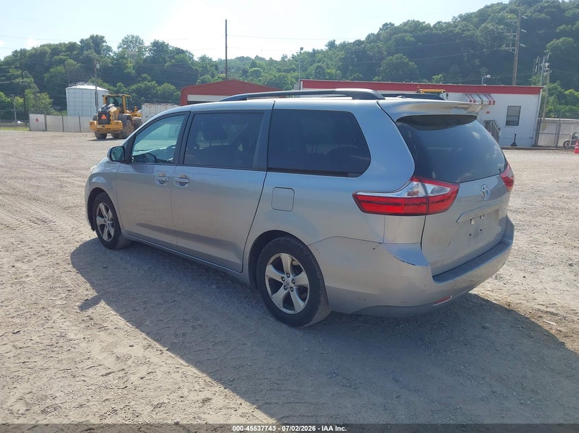 2015 Toyota Sienna VIN 5TDKK3DC8FS682673 IAAI salvage auction — RIGHT SIDE, Salvage Title, sold $2,700 on 2026-07-23 (photo 3)