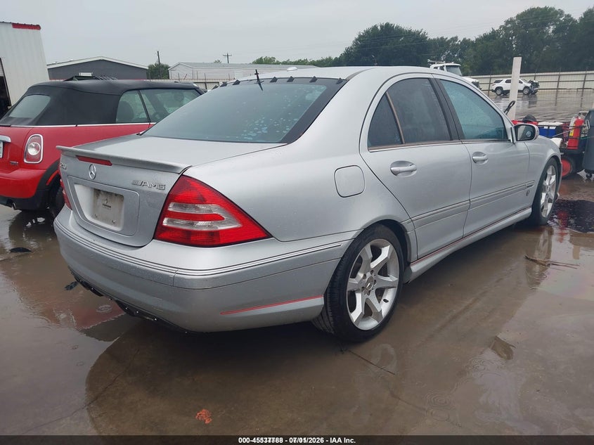 2007 Mercedes-benz C class VIN WDBRF52H87F898620 IAAI salvage auction — FRONT END, Salvage (Texas), sold $225 on 2026-07-28 (photo 4)