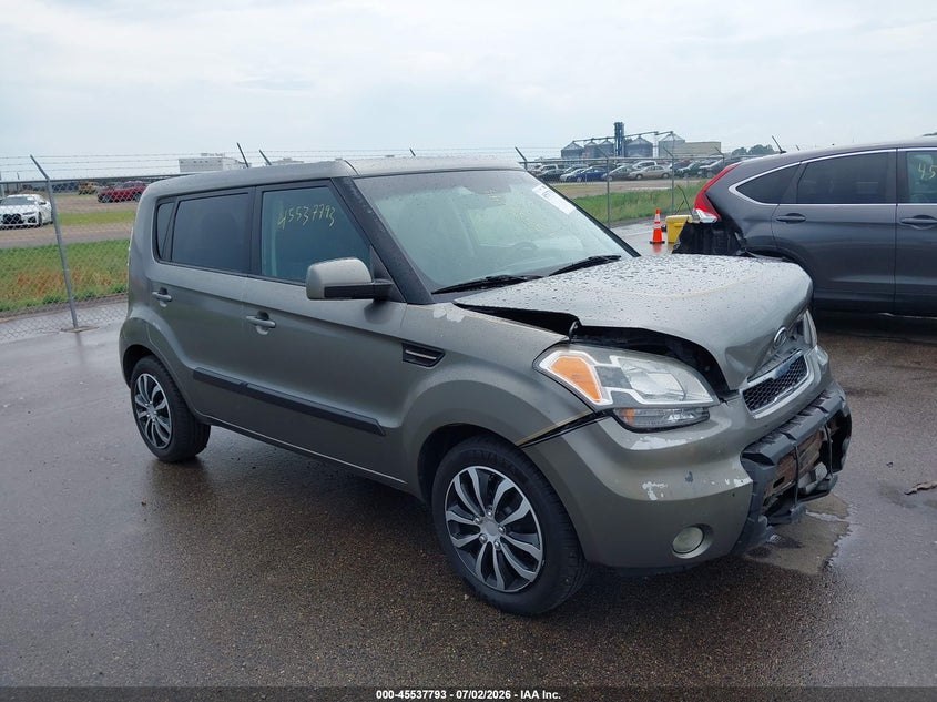 2011 Kia Soul VIN KNDJT2A21B7332580 IAAI salvage auction — FRONT END, Parts Only Bos (Minnesota), sold $250 on 2026-07-20 (photo 1)