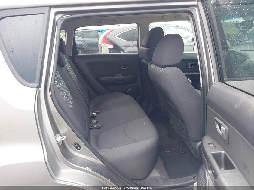 2011 Kia Soul VIN KNDJT2A21B7332580 IAAI salvage auction — FRONT END, Parts Only Bos (Minnesota), sold $250 on 2026-07-20 (photo 8)