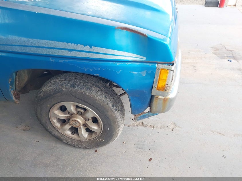 1996 Nissan Truck VIN 1N6SD11SXTC337844 IAAI salvage auction — NORMAL WEAR, Clear (Florida), sold $500 on 2026-07-08 (photo 6)