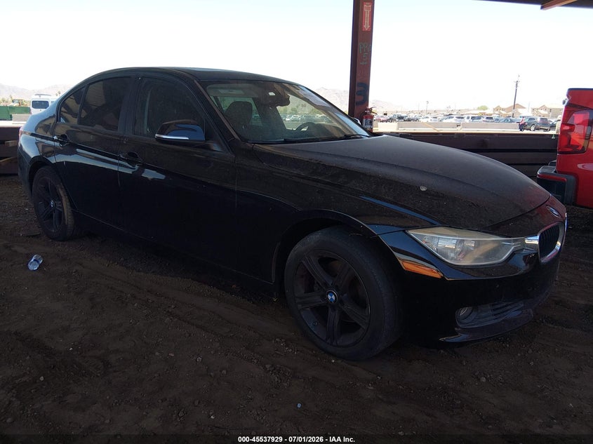 2012 BMW VIN WBA3A5G55CNP16745 IAAI salvage auction — NORMAL WEAR, Clear-Dealer Only (Arizona), sold $300 on 2026-07-28 (photo 1)