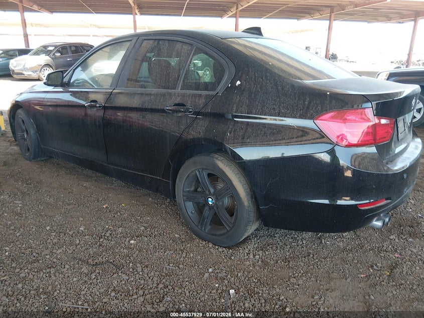 2012 BMW VIN WBA3A5G55CNP16745 IAAI salvage auction — NORMAL WEAR, Clear-Dealer Only (Arizona), sold $300 on 2026-07-28 (photo 3)