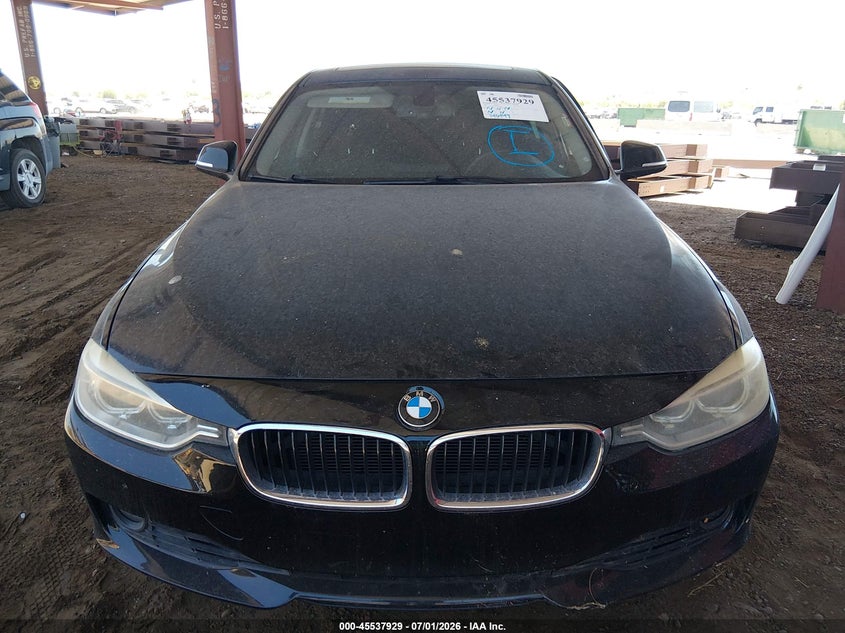 2012 BMW VIN WBA3A5G55CNP16745 IAAI salvage auction — NORMAL WEAR, Clear-Dealer Only (Arizona), sold $300 on 2026-07-28 (photo 6)