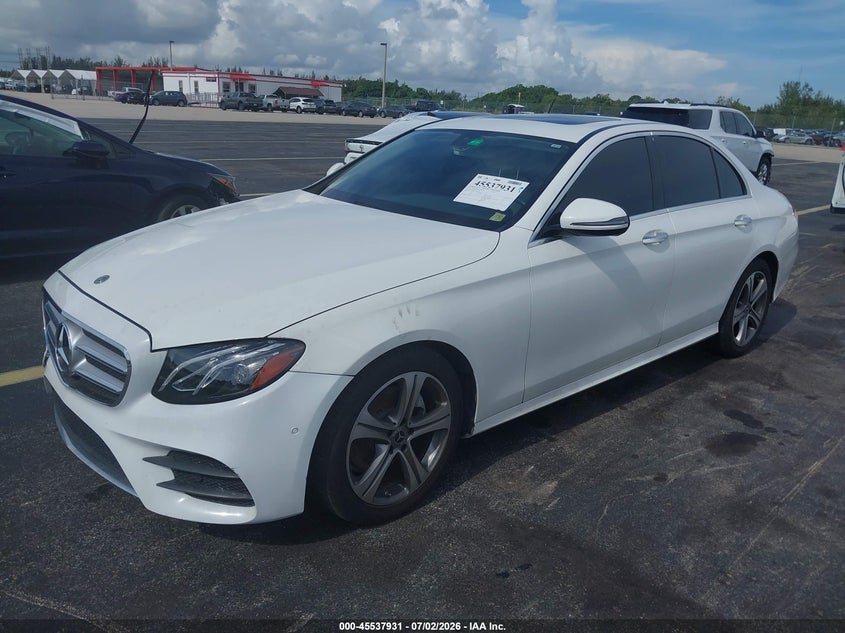 2018 Mercedes-benz E-klasse VIN WDDZF4JB1JA333158 IAAI salvage auction — UNDERCARRIAGE, Wait Title, sold $7,400 on 2026-08-05 (photo 2)