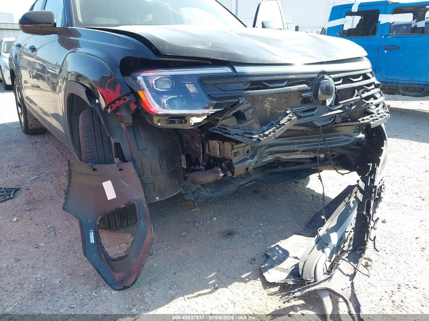 2026 Volkswagen Atlas cross sport VIN 1V2WC2CA0TC216594 IAAI salvage auction — FRONT END, Enterprise Vehicles Clear Only (Texas), sold $11,500 on 2026-07-23 (photo 6)