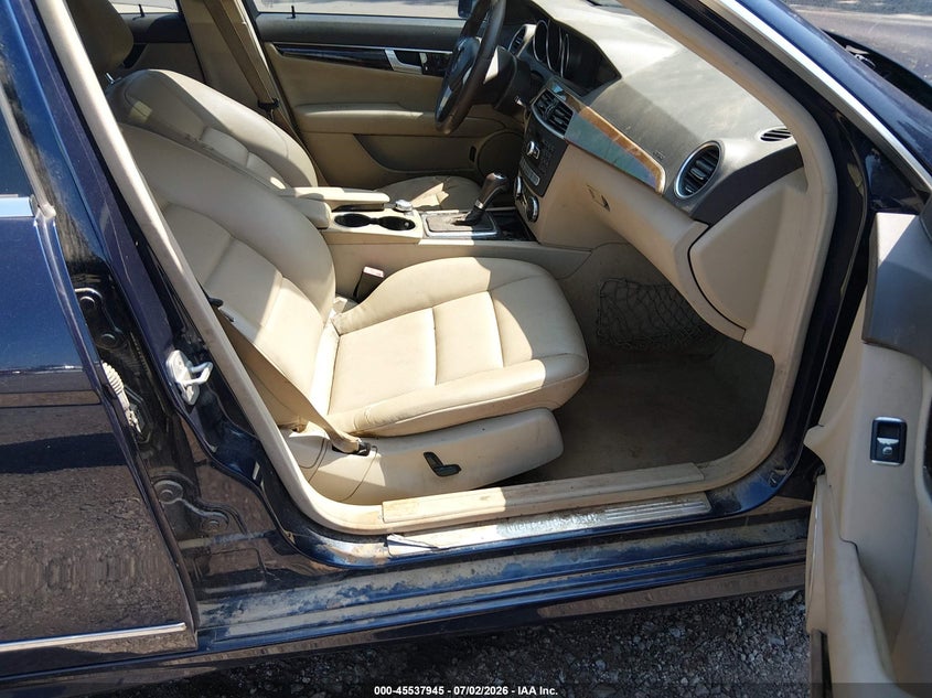 2013 Mercedes-benz C-klasse VIN WDDGF4HB8DR269672 IAAI salvage auction — FRONT END, Salvage (South Carolina), sold $500 on 2026-08-05 (photo 5)