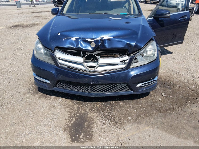 2013 Mercedes-benz C-klasse VIN WDDGF4HB8DR269672 IAAI salvage auction — FRONT END, Salvage (South Carolina), sold $500 on 2026-08-05 (photo 6)