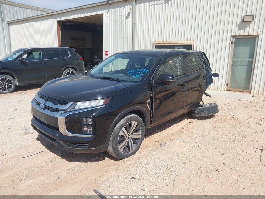 2024 Mitsubishi Outlander VIN JA4ARUAU2RU018812 IAAI salvage auction — REAR END, Salvage Title, sold $4,025 on 2026-07-14 (photo 2)