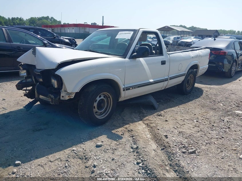 1996 Chevrolet S truck VIN 1GCCS14X8TK208057 IAAI salvage auction — NORMAL WEAR, Clear (Maryland), sold $275 on 2026-07-09 (photo 2)