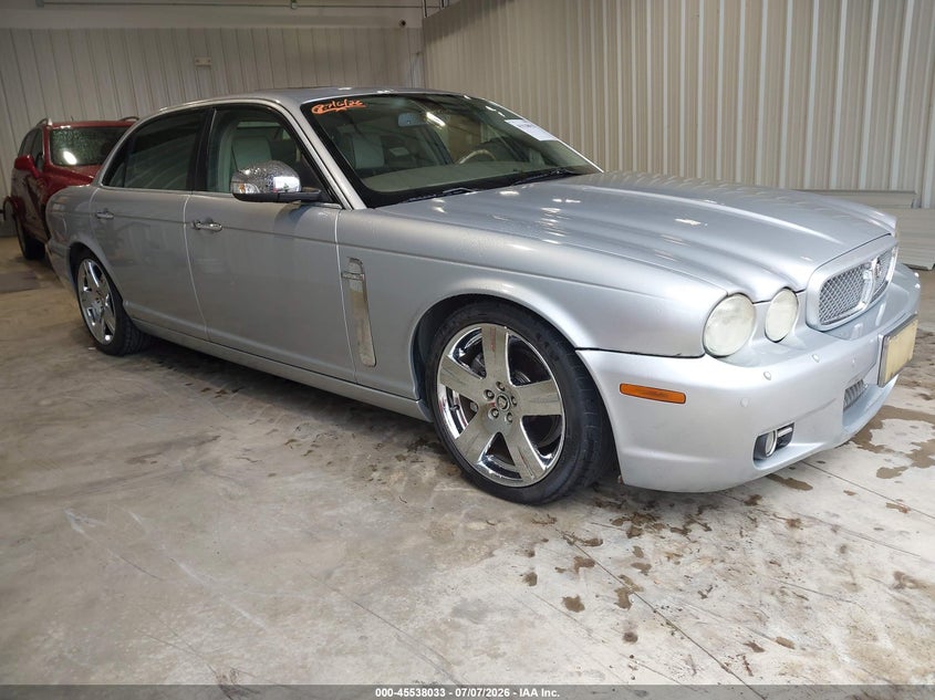 2008 Jaguar Xj series VIN SAJWA82B58SH23187 IAAI salvage auction — NORMAL WEAR, Clear (Mississippi), sold $700 on 2026-07-28 (photo 1)