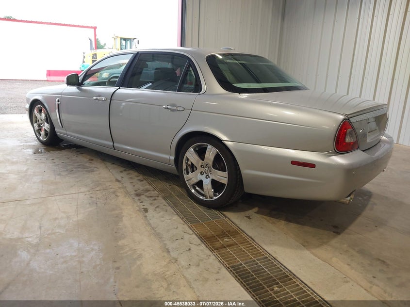 2008 Jaguar Xj series VIN SAJWA82B58SH23187 IAAI salvage auction — NORMAL WEAR, Clear (Mississippi), sold $700 on 2026-07-28 (photo 3)