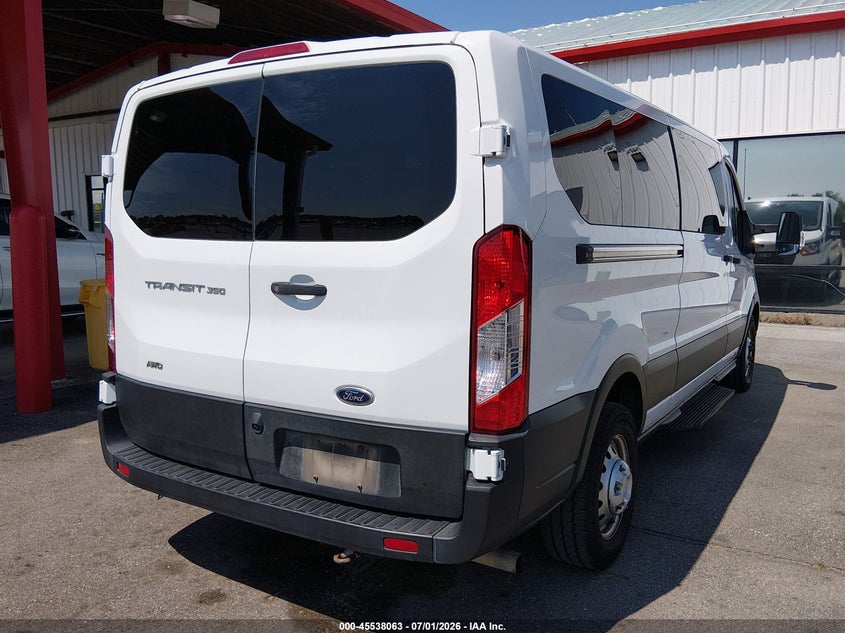2023 Ford Transit-350 VIN 1FBAX9Y88PKA06937 IAAI salvage auction — NORMAL WEAR, Sf97 (Washington), sold $21,400 on 2026-09-03 (photo 4)