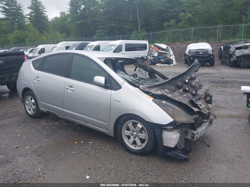 2008 Toyota Prius VIN JTDKB20U783305927 IAAI salvage auction — ENGINE BURN, Clear (Massachusetts), sold $400 on 2026-07-17 (photo 1)