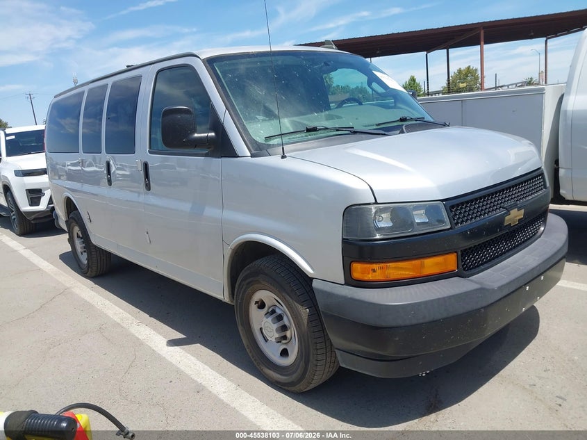 2019 Chevrolet Express 2500 VIN 1GAWGEFG1K1287913 — IAAI salvage auction photo