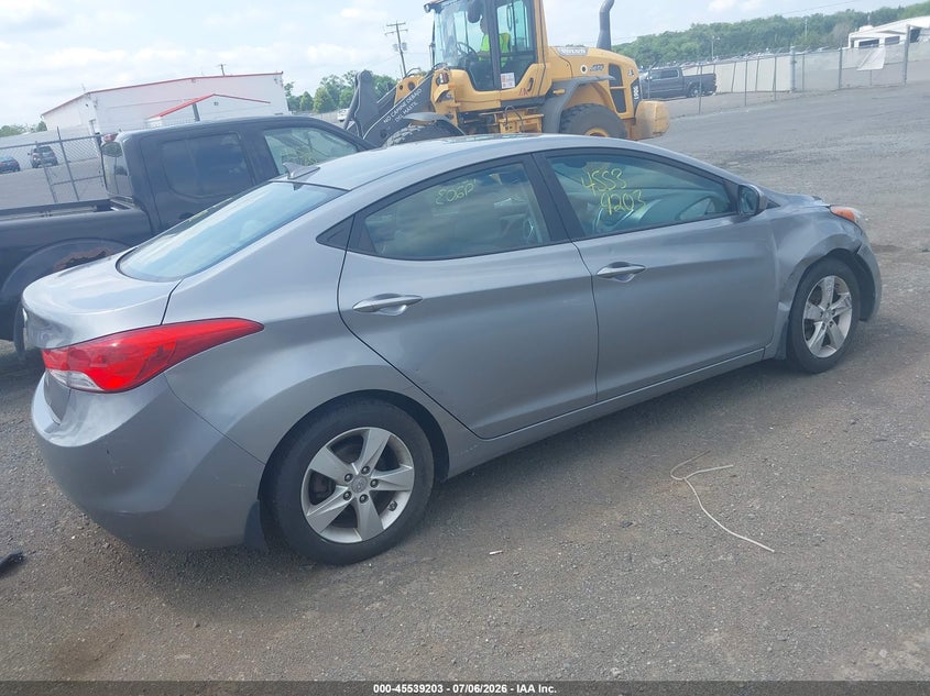 2012 Hyundai Elantra VIN KMHDH4AE8CU393654 IAAI salvage auction — RIGHT FRONT, Clear (Virginia), sold $1,250 on 2026-07-16 (photo 4)
