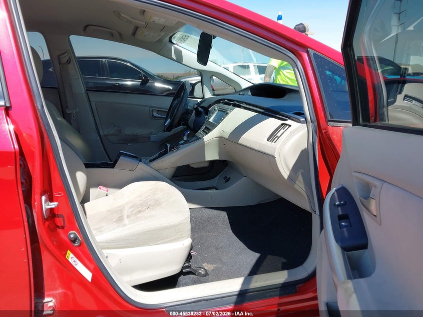 2013 Toyota Prius VIN JTDKN3DU2D5569529 IAAI salvage auction — NORMAL WEAR, Clear (New Mexico), sold $700 on 2026-07-29 (photo 5)