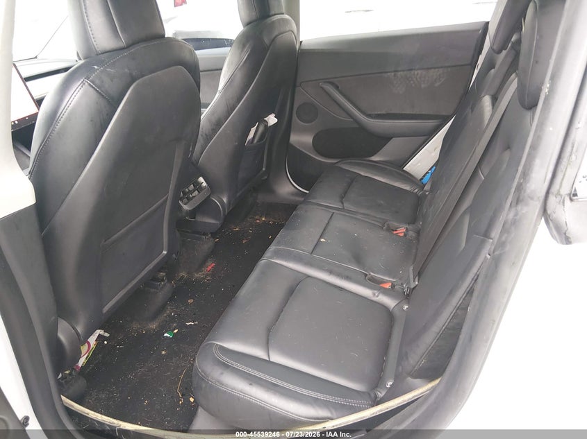 2022 Tesla Model y VIN 7SAYGDEFXNF548960 IAAI salvage auction — REAR END, Wait Title, sold $8,600 on 2026-09-01 (photo 8)