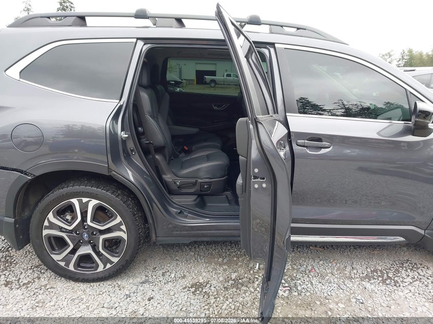 2024 Subaru Ascent VIN 4S4WMAUDXR3424181 IAAI salvage auction — REAR END, Salvage Title, sold $14,600 on 2026-08-02 (photo 8)