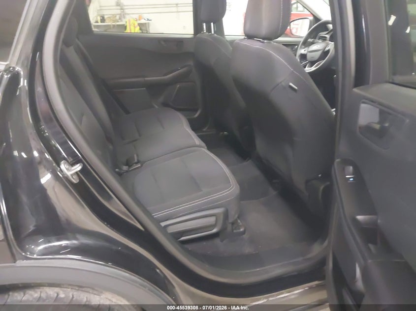 2023 Ford Escape VIN 1FMCU9FN1PUA60232 IAAI salvage auction — NORMAL WEAR, SF97 (Maine), sold $6,050 on 2026-07-23 (photo 8)