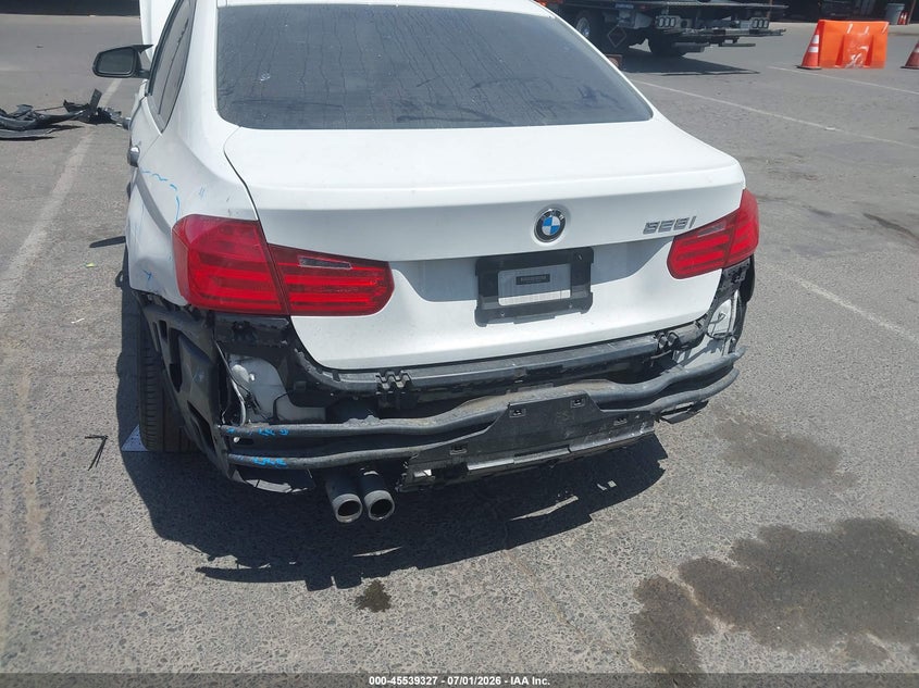 2013 BMW VIN WBA3C1C57DF440489 IAAI salvage auction — REAR END, Salvage (California), sold $325 on 2026-07-29 (photo 6)