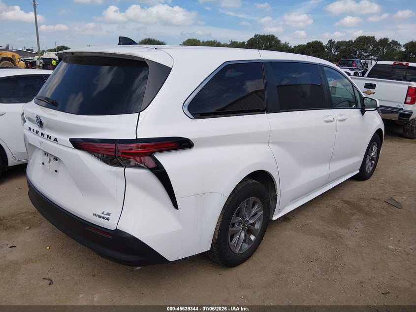 2022 Toyota Sienna VIN 5TDKRKEC0NS120415 IAAI salvage auction — LEFT FRONT, Salvage (Texas), sold $20,500 on 2026-08-01 (photo 4)