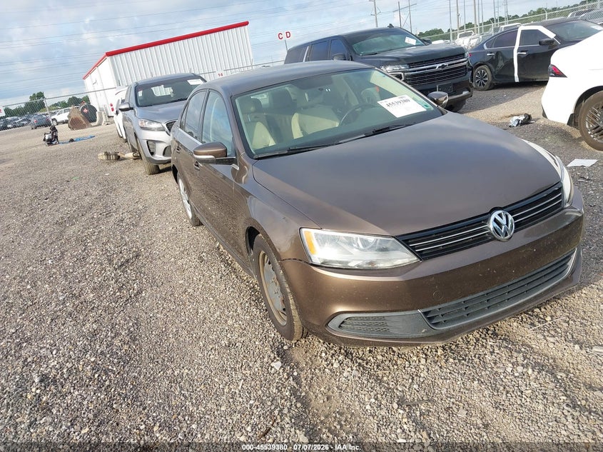 2013 Volkswagen Jetta VIN 3VWDX7AJ9DM213591 IAAI salvage auction — FRONT END, Salvage (Louisiana), sold $825 on 2026-07-22 (photo 1)