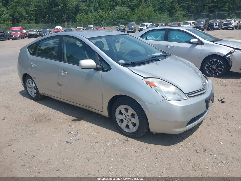 2004 Toyota Prius VIN JTDKB20U240094132 IAAI salvage auction — LEFT & RIGHT, Clear (Massachusetts), sold $325 on 2026-07-24 (photo 1)