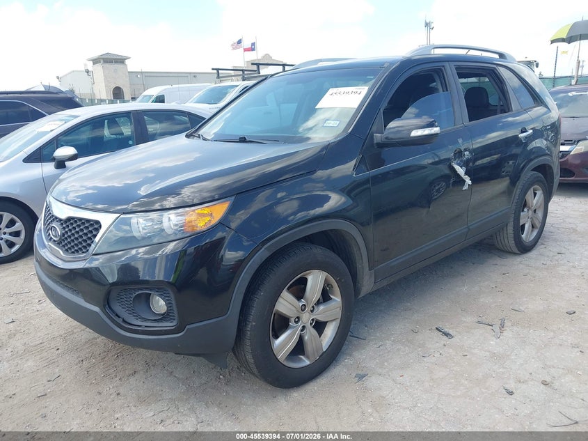 2013 Kia Sorento VIN 5XYKU4A26DG410726 IAAI salvage auction — NORMAL WEAR, Original (Texas), sold $1,325 on 2026-08-01 (photo 2)