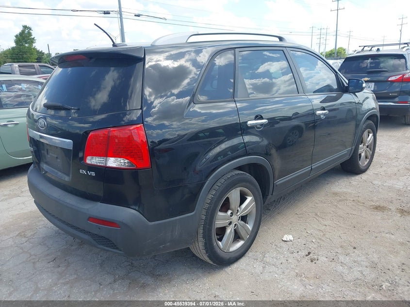 2013 Kia Sorento VIN 5XYKU4A26DG410726 IAAI salvage auction — NORMAL WEAR, Original (Texas), sold $1,325 on 2026-08-01 (photo 4)