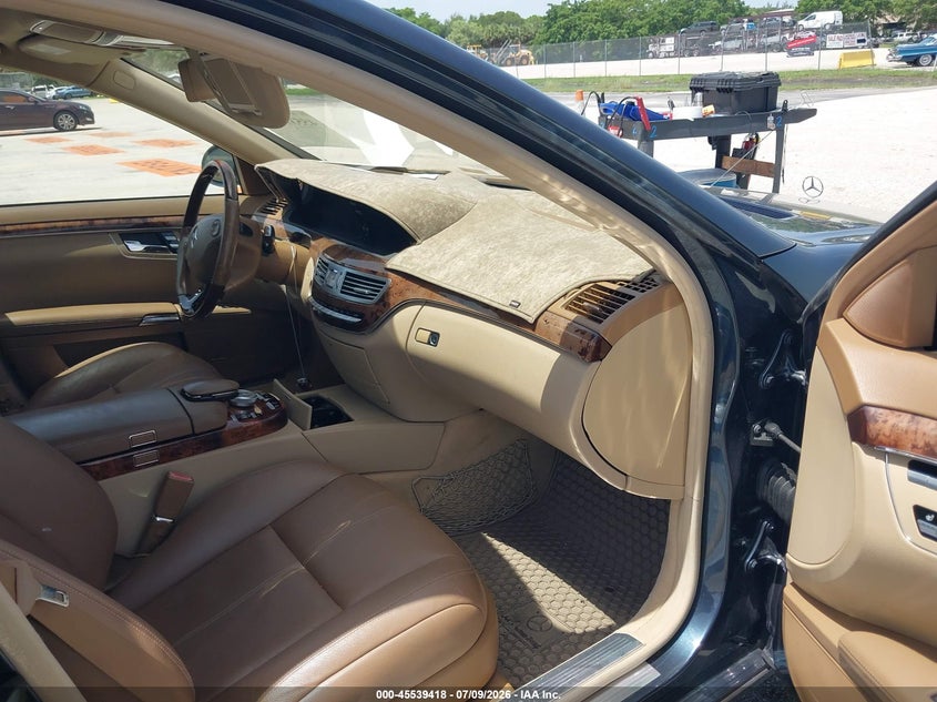2007 Mercedes-benz S class VIN WDDNG71X97A068801 IAAI salvage auction — NORMAL WEAR, Clear (Florida), sold $600 on 2026-07-17 (photo 5)