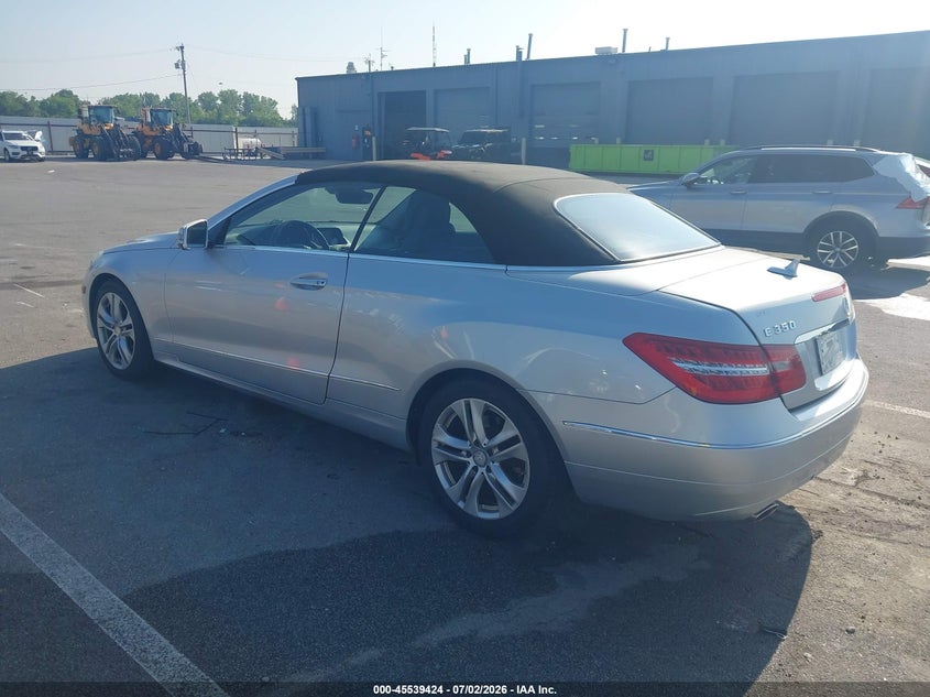2011 Mercedes-benz E-class VIN WDDKK5GF6BF057996 IAAI salvage auction — SIDE, Clear (Indiana), sold $1,350 on 2026-08-06 (photo 3)