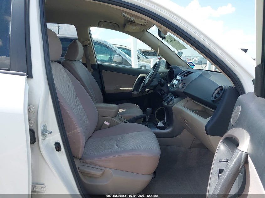 2006 Toyota Rav4 VIN JTMZD33V466012064 IAAI salvage auction — NORMAL WEAR, Clear (Texas), sold $650 on 2026-07-30 (photo 5)