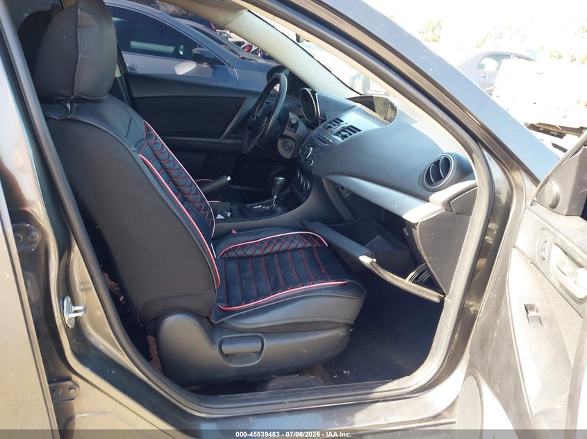 2013 Mazda 3 VIN JM1BL1V88D1711031 IAAI salvage auction — RIGHT FRONT, Salvage (California), sold $400 on 2026-07-16 (photo 5)