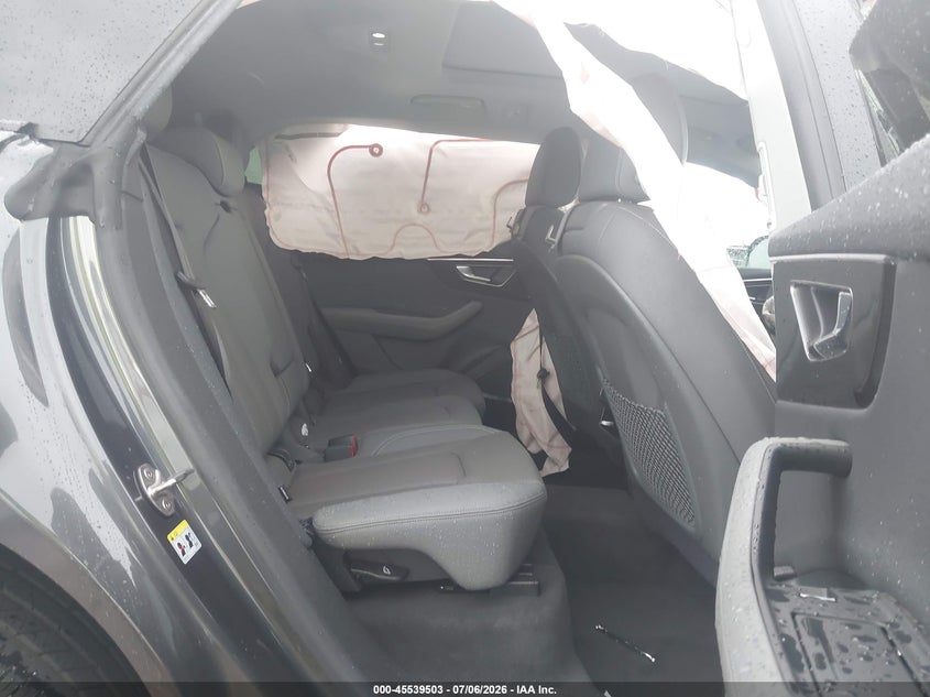 2025 Audi Q8 VIN WA1EVBF11SD003465 IAAI salvage auction — FRONT END, Salvage Title, sold $31,150 on 2026-09-16 (photo 8)