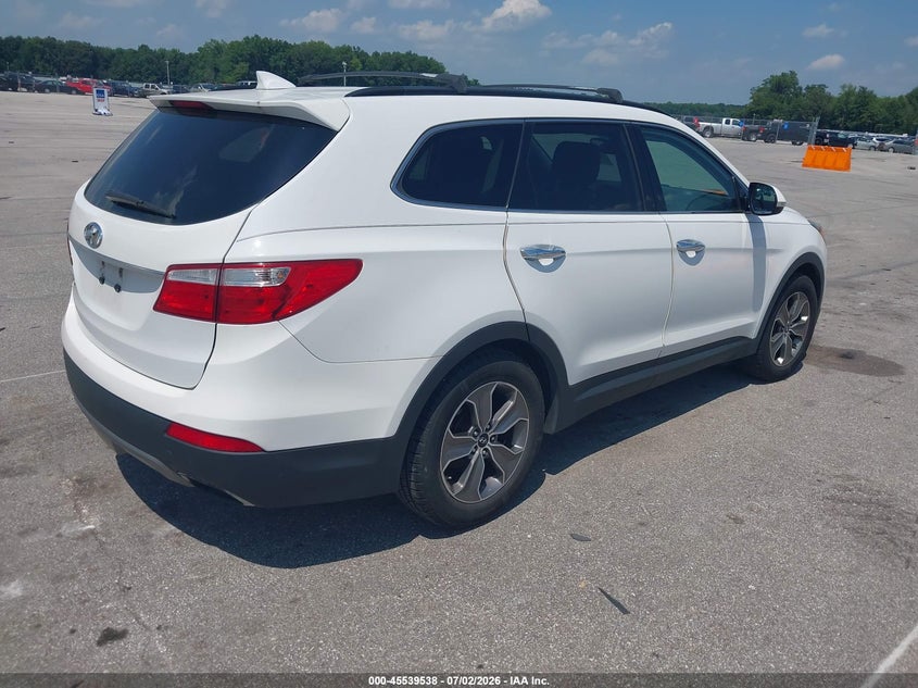 2013 Hyundai Santa fe VIN KM8SN4HF0DU009138 IAAI salvage auction — NORMAL WEAR, Clear (Indiana), sold $1,425 on 2026-07-09 (photo 4)