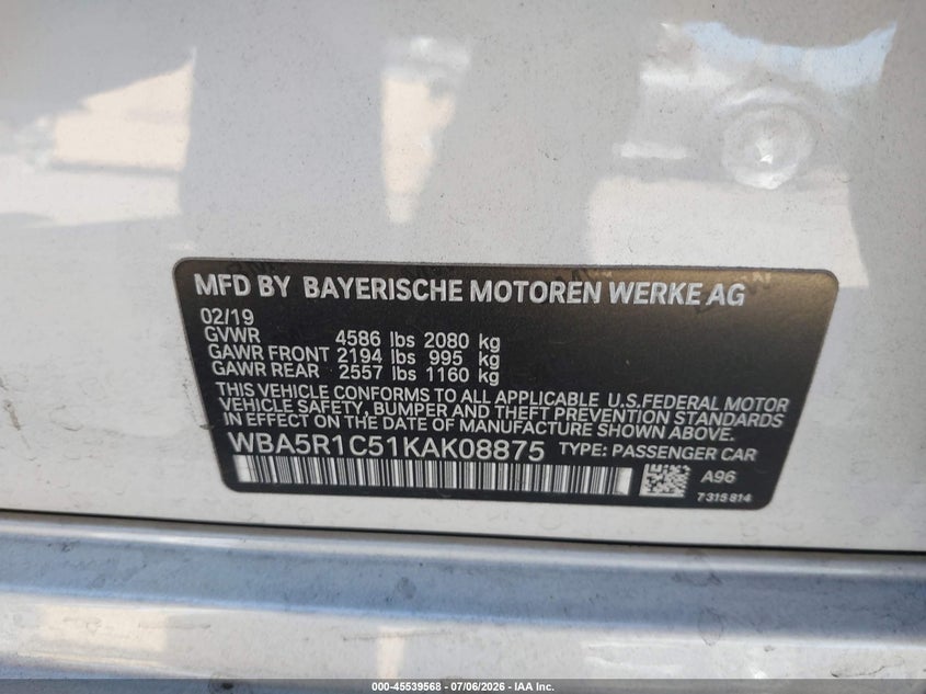 2019 BMW 3er VIN WBA5R1C51KAK08875 IAAI salvage auction — REAR END, Salvage Title, sold $11,600 on 2026-08-12 (photo 9)