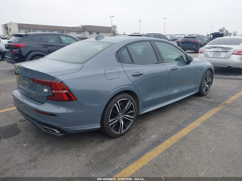 2022 Volvo S60 VIN 7JRBR0FM1NG179027 IAAI salvage auction — THEFT, Clear - Dealer Only (California), sold $8,000 on 2026-07-21 (photo 4)