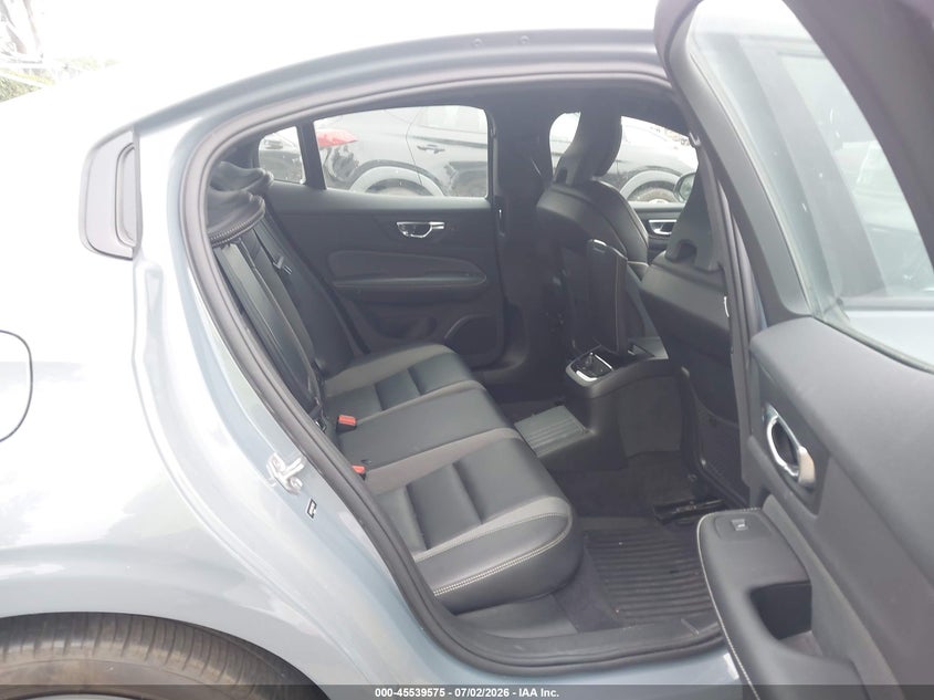 2022 Volvo S60 VIN 7JRBR0FM1NG179027 IAAI salvage auction — THEFT, Clear - Dealer Only (California), sold $8,000 on 2026-07-21 (photo 8)