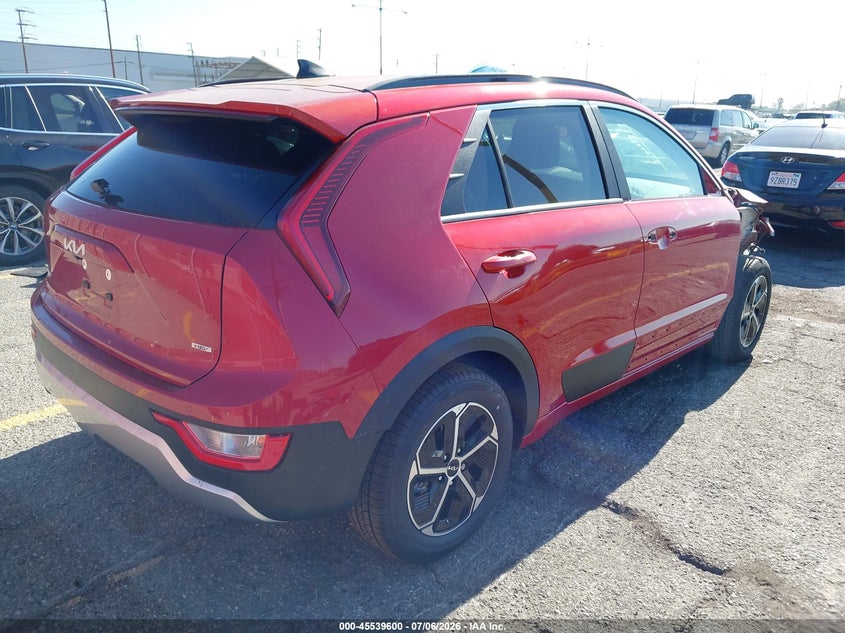 2025 Kia Niro VIN KNDCR3LE8S5239376 IAAI salvage auction — FRONT END, Wait Title, sold $8,400 on 2026-08-20 (photo 4)