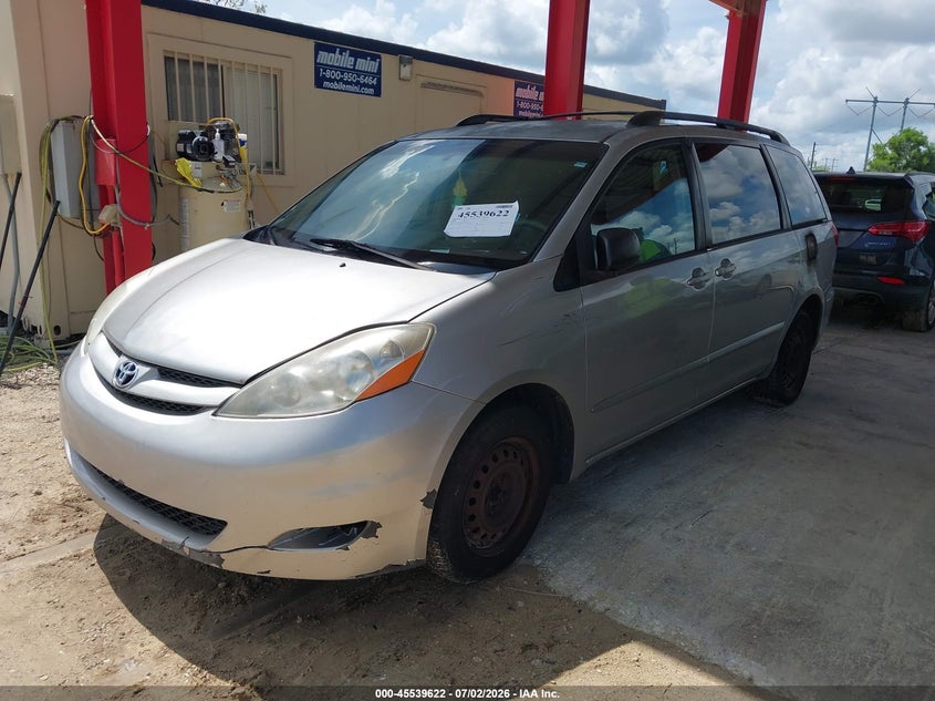 2008 Toyota Sienna VIN 5TDZK23C88S140647 IAAI salvage auction — NORMAL WEAR, Clear (Florida), sold $700 on 2026-07-28 (photo 2)