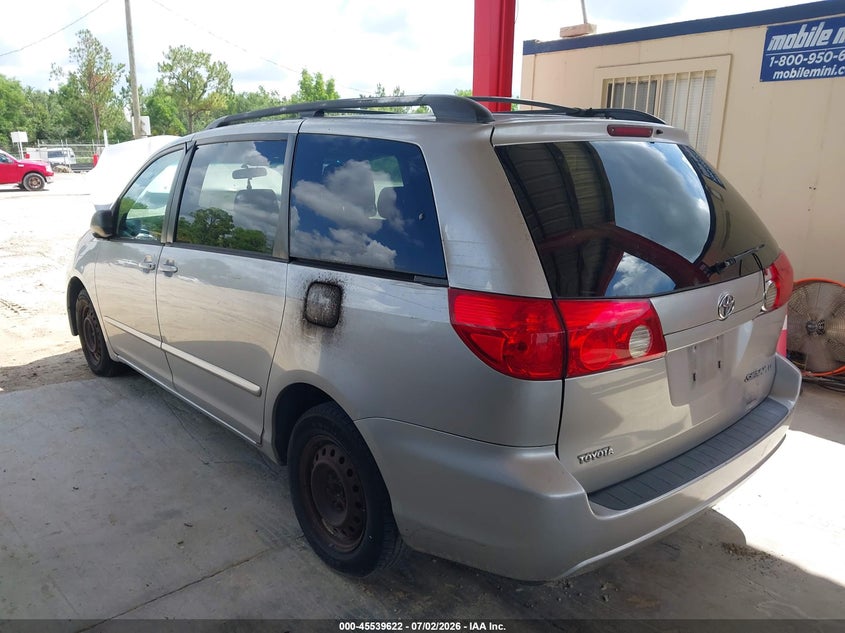 2008 Toyota Sienna VIN 5TDZK23C88S140647 IAAI salvage auction — NORMAL WEAR, Clear (Florida), sold $700 on 2026-07-28 (photo 3)