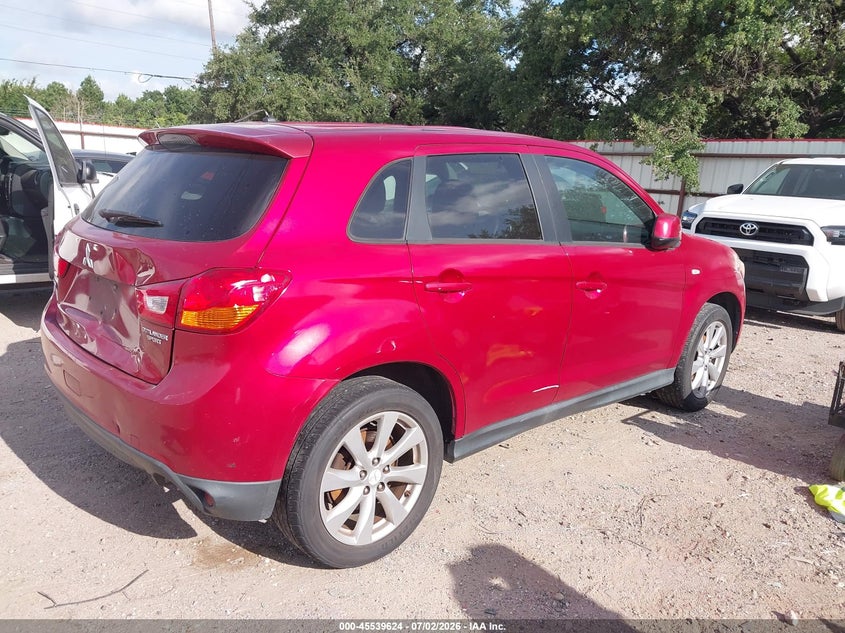 2015 Mitsubishi Outlander VIN 4A4AP3AU1FE034133 IAAI salvage auction — FRONT END, Enterprise Vehicles Clear Only (Texas), sold $825 on 2026-07-09 (photo 4)