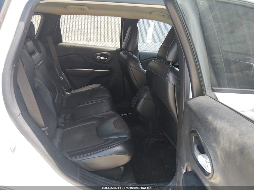 2015 Jeep Cherokee VIN 1C4PJMBS9FW758829 IAAI salvage auction — NORMAL WEAR, Original (Texas), sold $2,550 on 2026-07-10 (photo 8)