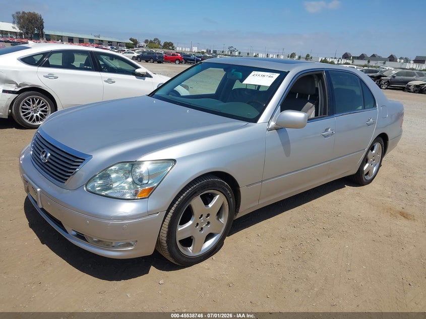 2005 Lexus Ls 430 VIN JTHBN36F250179042 IAAI salvage auction — NORMAL WEAR, Clear - Dealer Only (California), sold $1,100 on 2026-07-20 (photo 2)