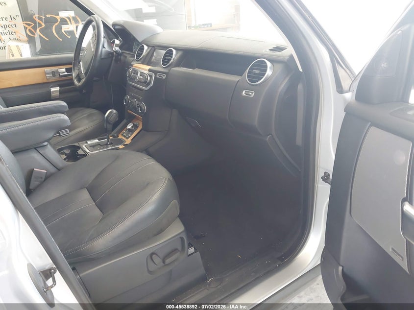 2012 Land rover Lr4 VIN SALAB2D4XCA630591 IAAI salvage auction — FRONT END, Salvage (Virginia), sold $975 on 2026-07-31 (photo 5)
