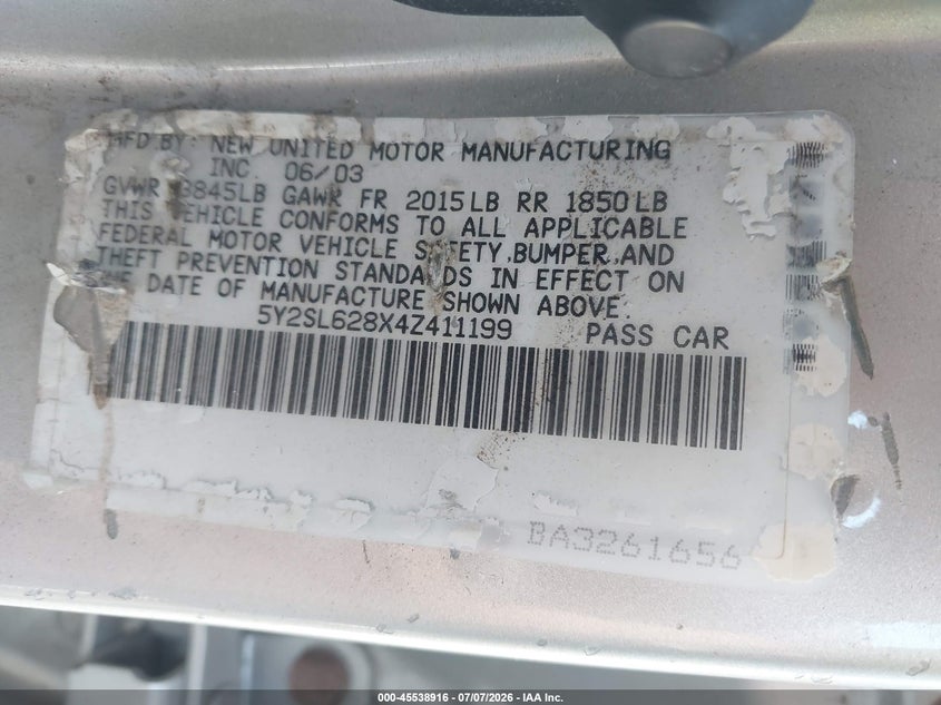 2004 Pontiac Vibe VIN 5Y2SL628X4Z411199 IAAI salvage auction — NORMAL WEAR, Clear-Endorsement (Wisconsin), sold $275 on 2026-07-16 (photo 9)
