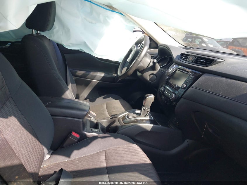 2018 Nissan Rogue VIN 5N1AT2MV3JC770167 IAAI salvage auction — FRONT END, Salvage Title, sold $1,400 on 2026-08-03 (photo 5)