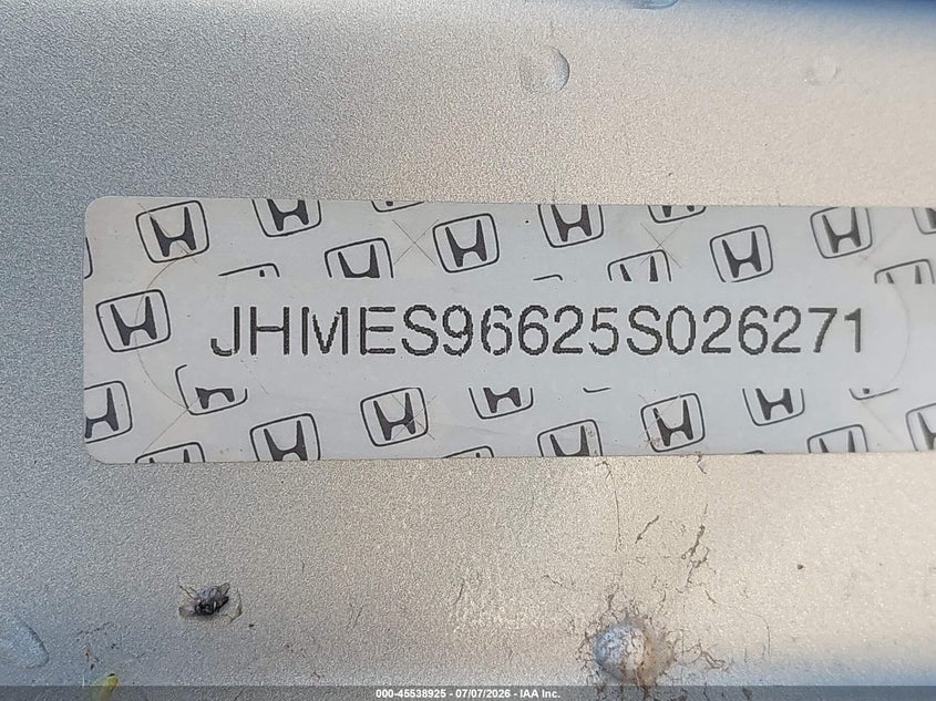 2005 Honda Civic hybrid VIN JHMES96625S026271 IAAI salvage auction — NORMAL WEAR, Clear - Dealer Only (California), sold $250 on 2026-07-13 (photo 9)