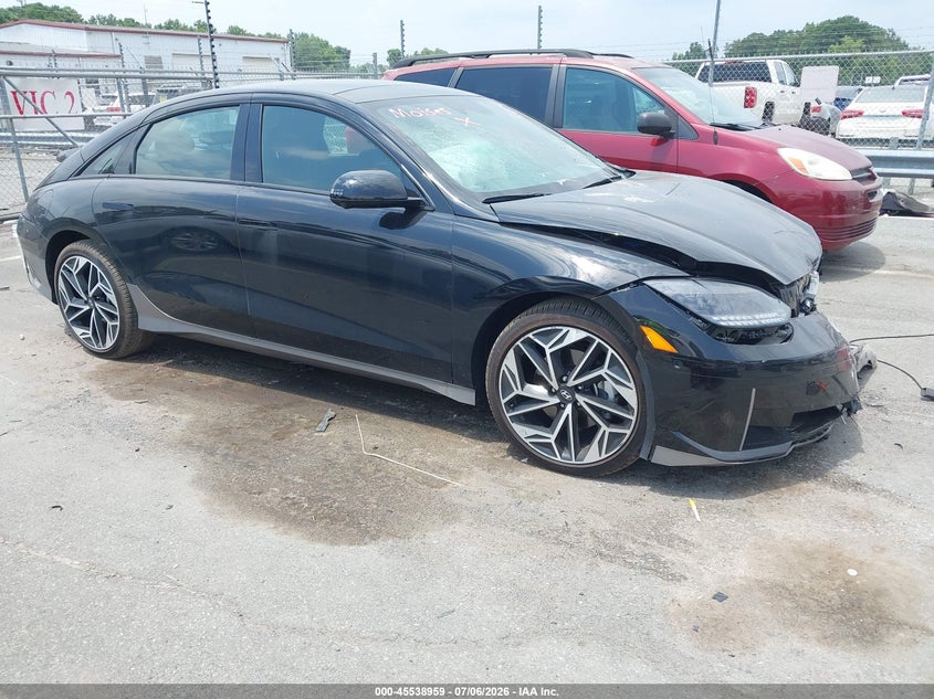 2025 Hyundai Ioniq 6 VIN KMHM54AA7SA103720 — IAAI salvage auction photo